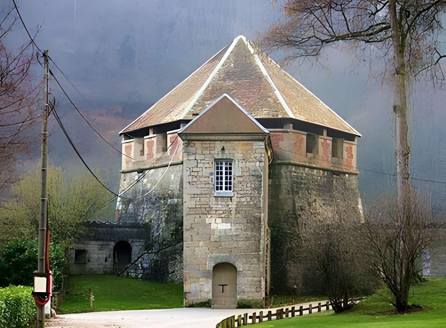 Tour de Chamars à Besançon 