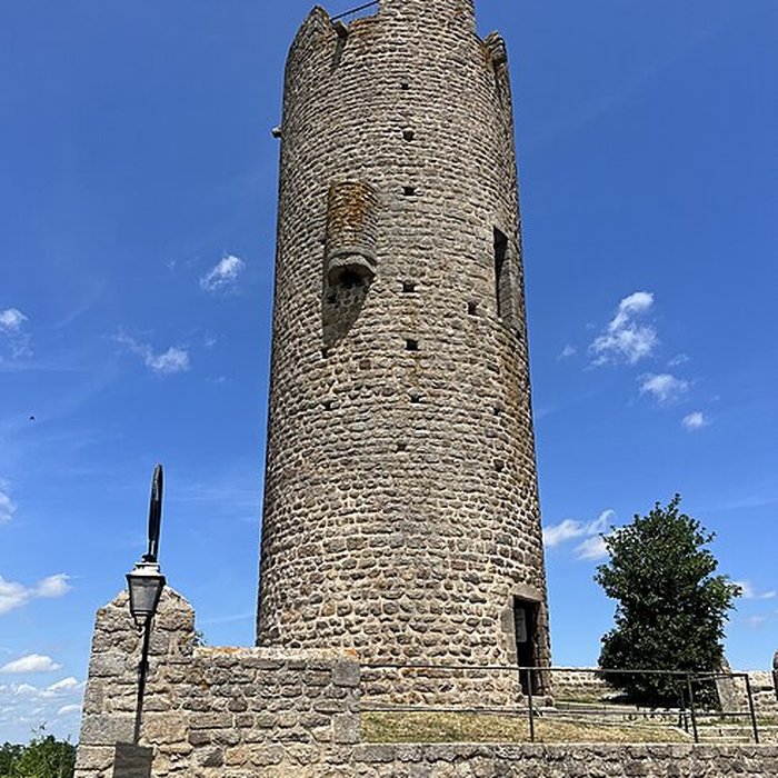Photo de Tour de Chambles