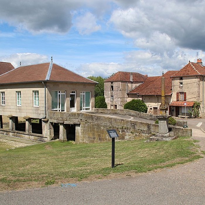 Photo de Mairie-lavoir de Mailleroncourt-Saint-Pancras