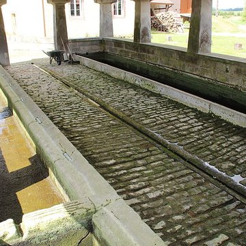Mairie-lavoir de Mailleroncourt-Saint-Pancras