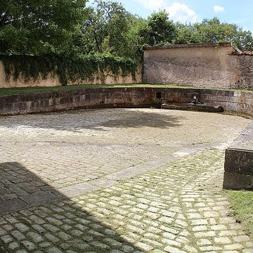 Mairie-lavoir de Mailleroncourt-Saint-Pancras