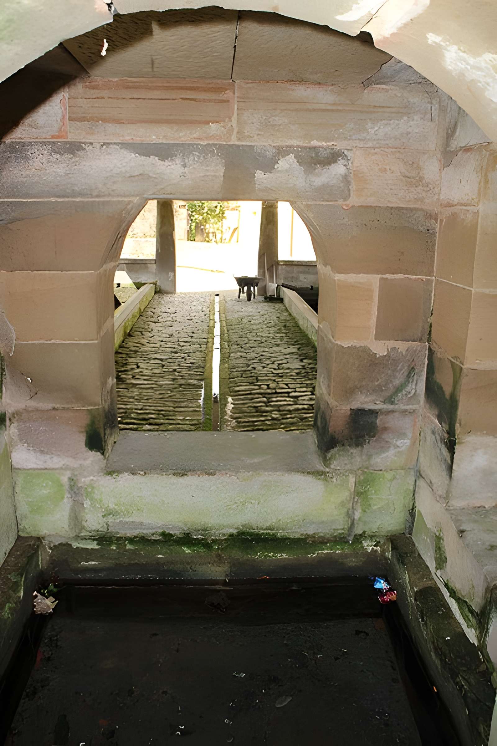 Mairie-lavoir de Mailleroncourt-Saint-Pancras