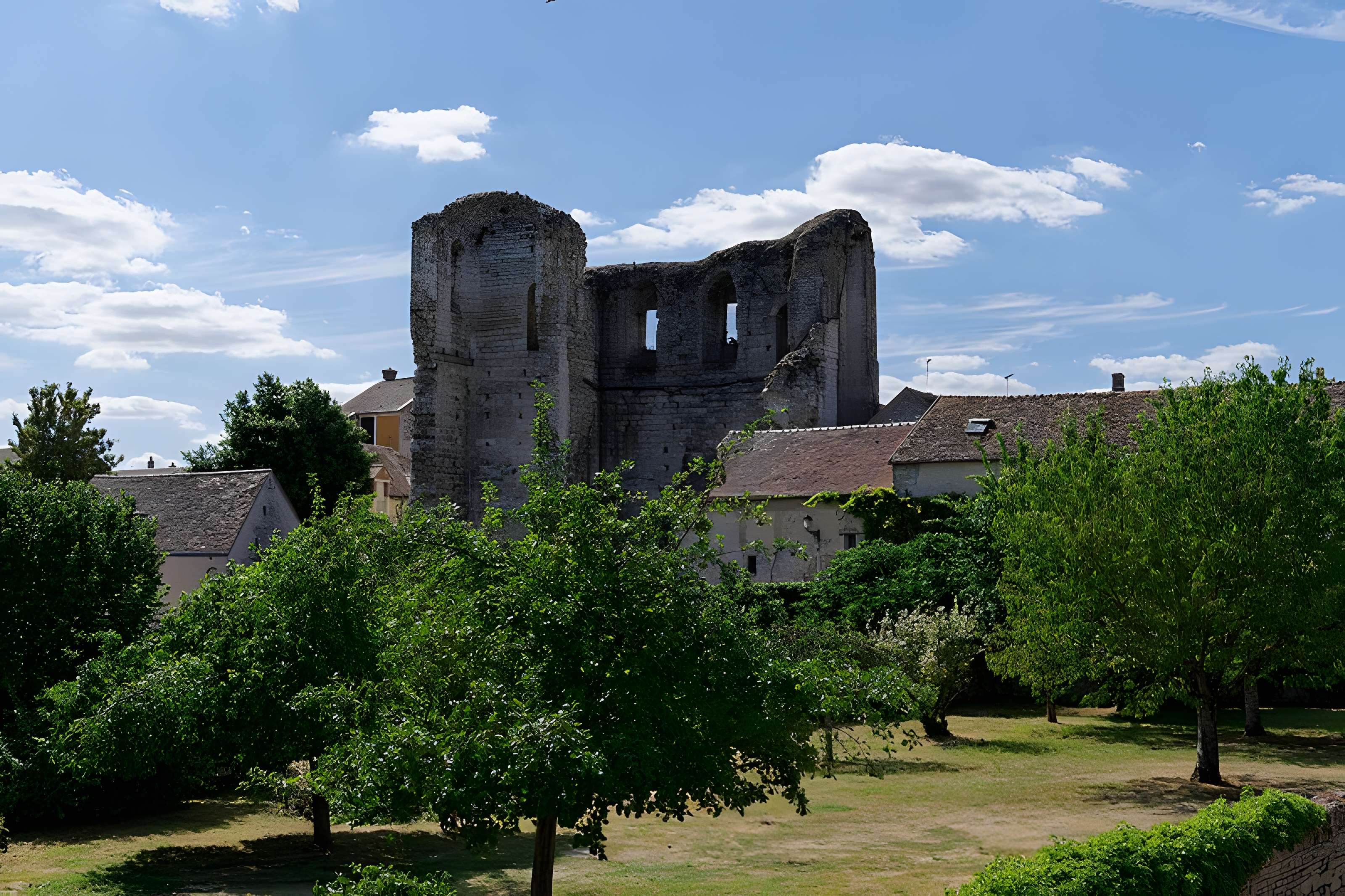 Tour de Ganne à Grez-sur-Loing