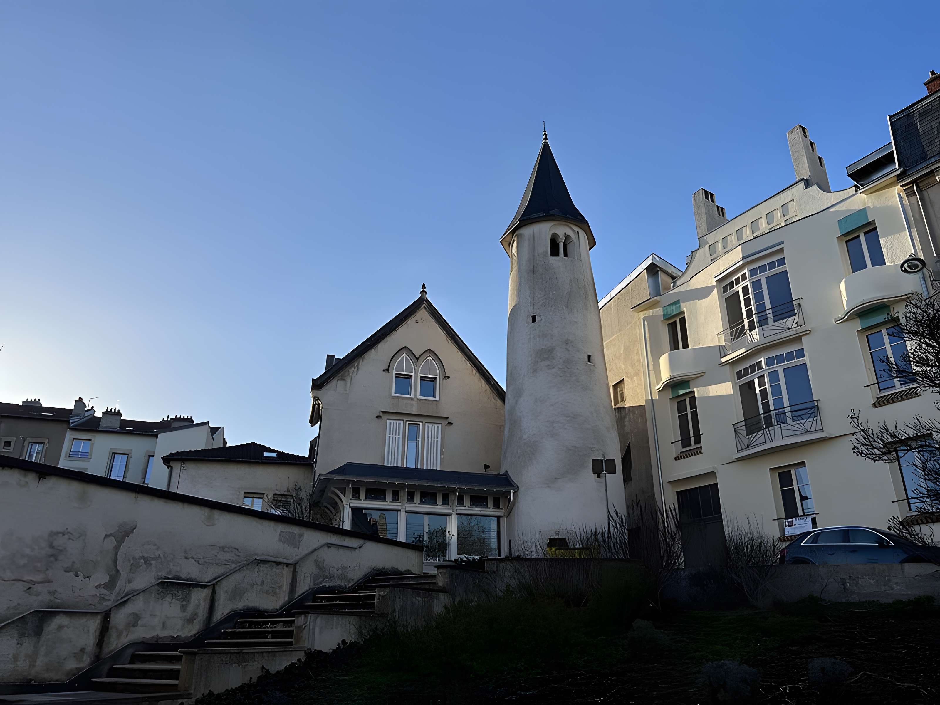 Tour de la Commanderie Saint-Jean-du-Vieil-Aître de Nancy 
