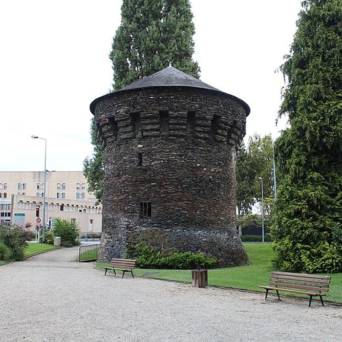 Photo de Tour de la Haute-Chaîne dAngers