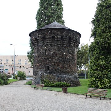 Tour de la Haute-Chaîne dAngers