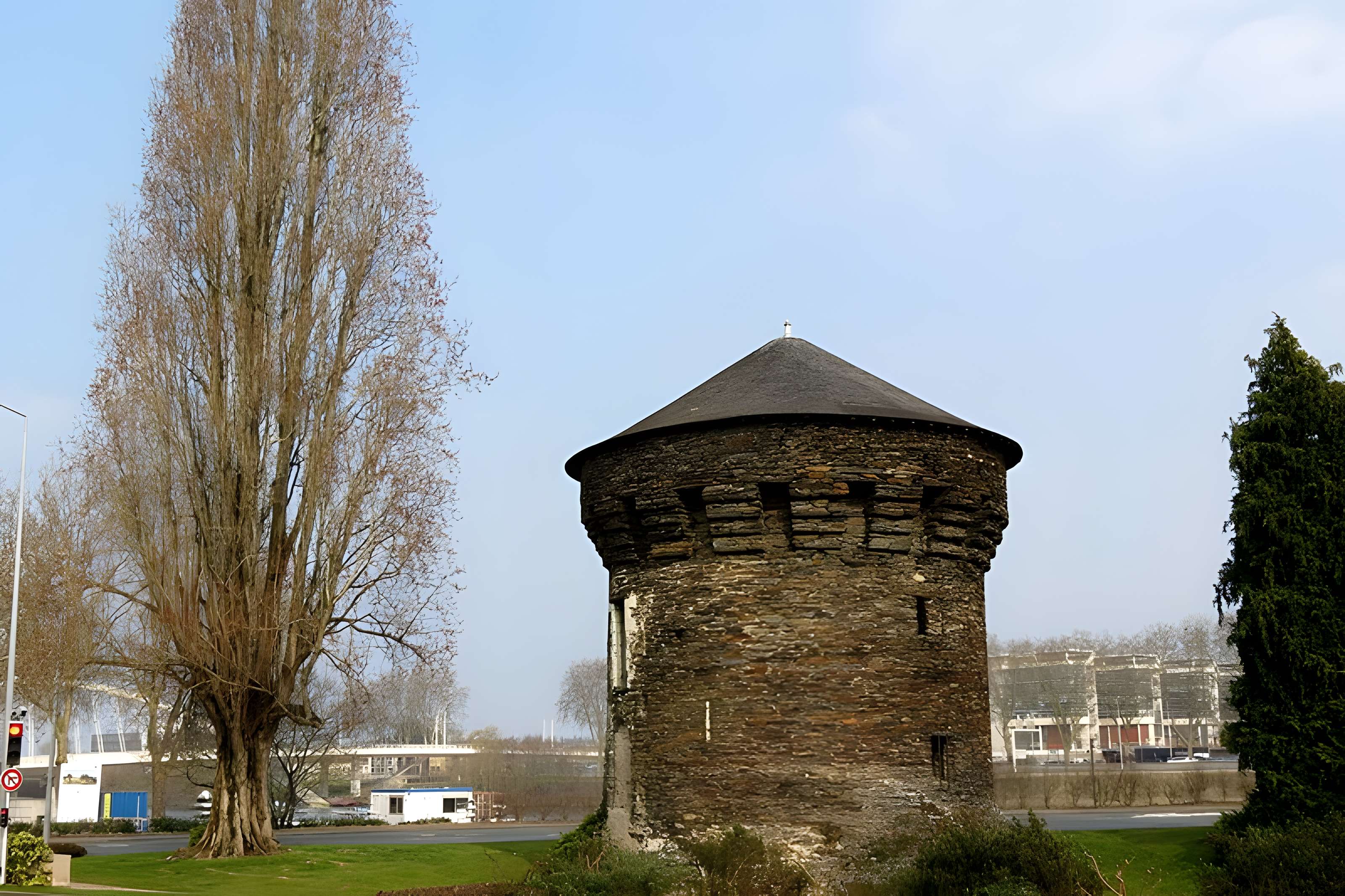Tour de la Haute-Chaîne d'Angers
