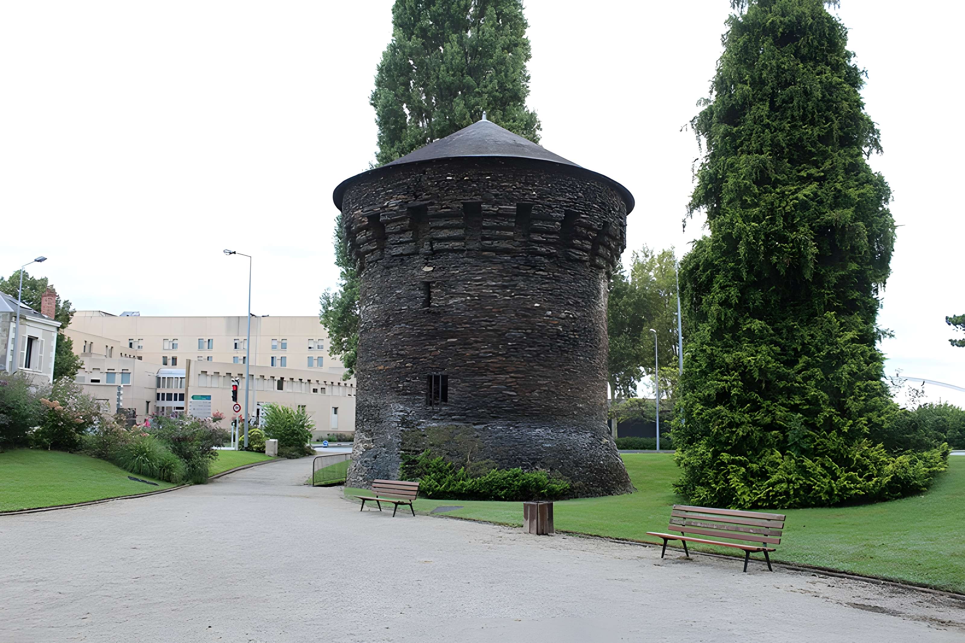 Tour de la Haute-Chaîne d'Angers
