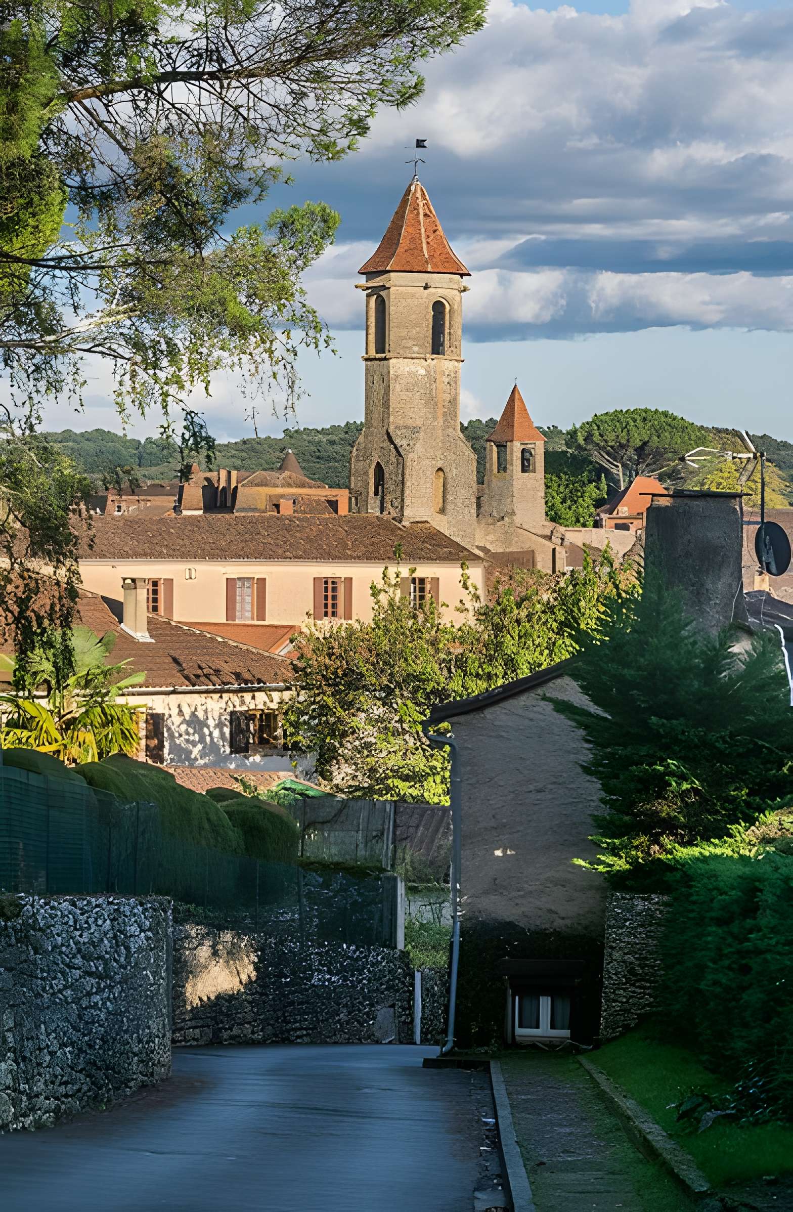 Tour de la Mairie de Belvès