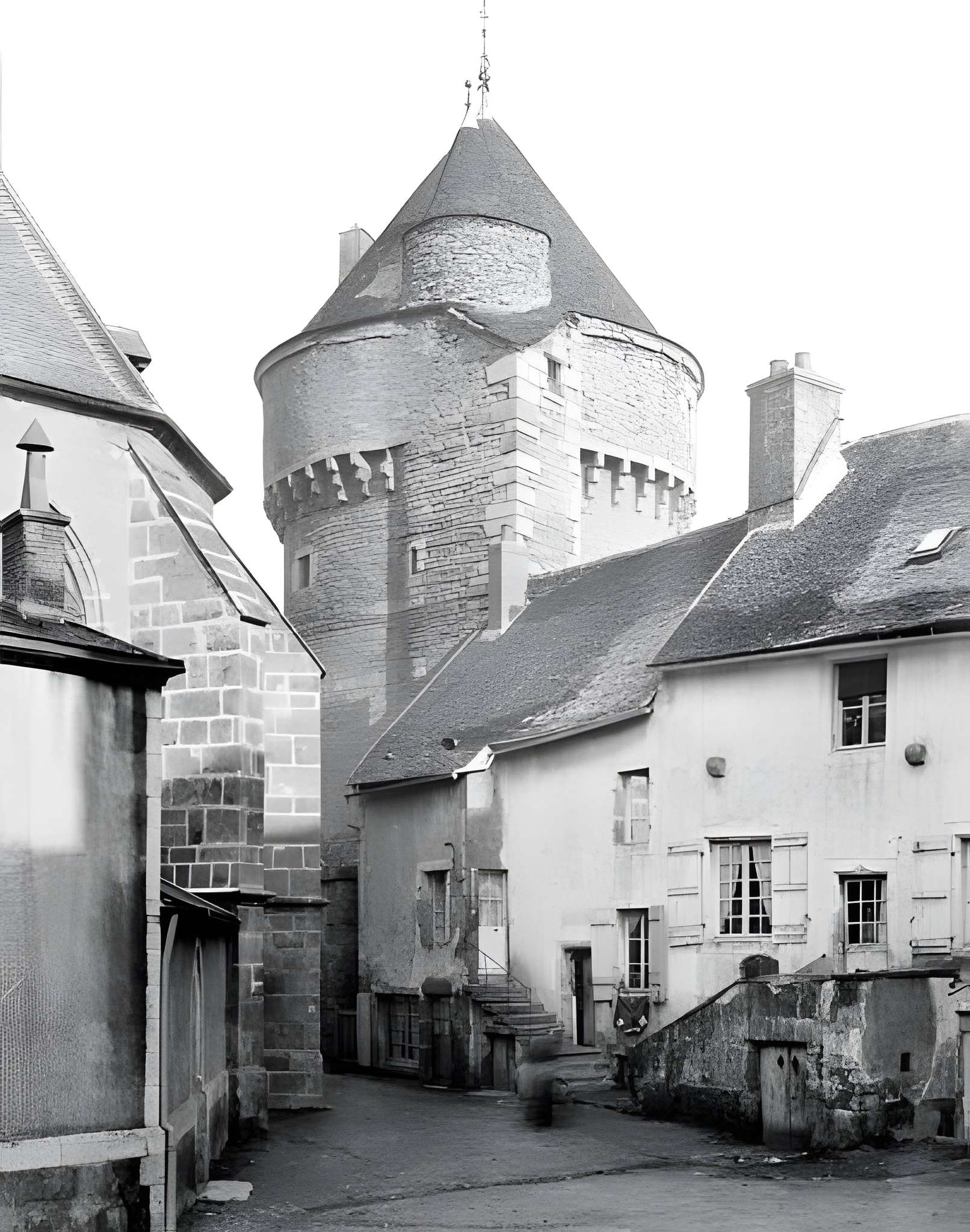 Tour de la Motte-Forte d'Arnay-le-Duc