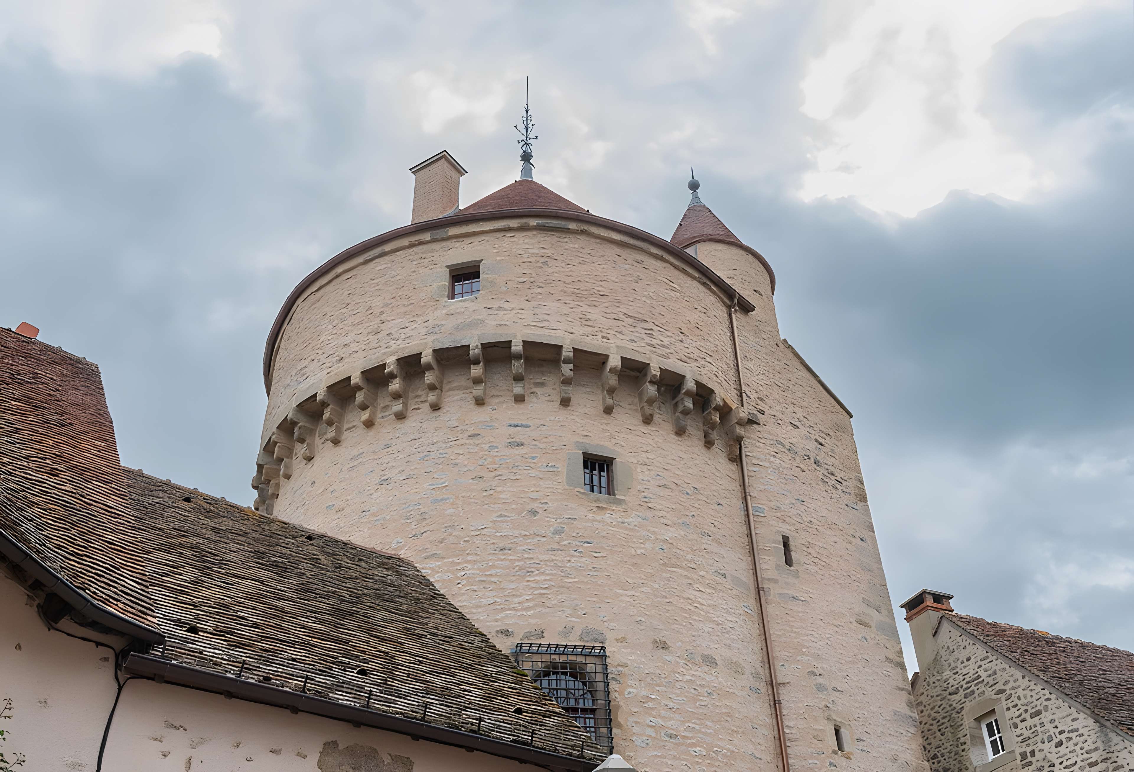 Tour de la Motte-Forte d'Arnay-le-Duc
