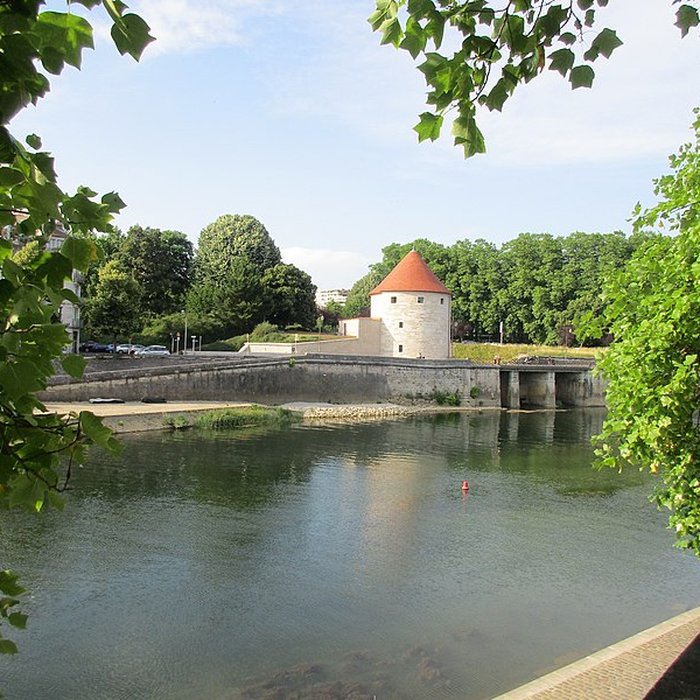 Photo de Tour de la Pelote de Besançon
