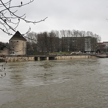 Tour de la Pelote de Besançon
