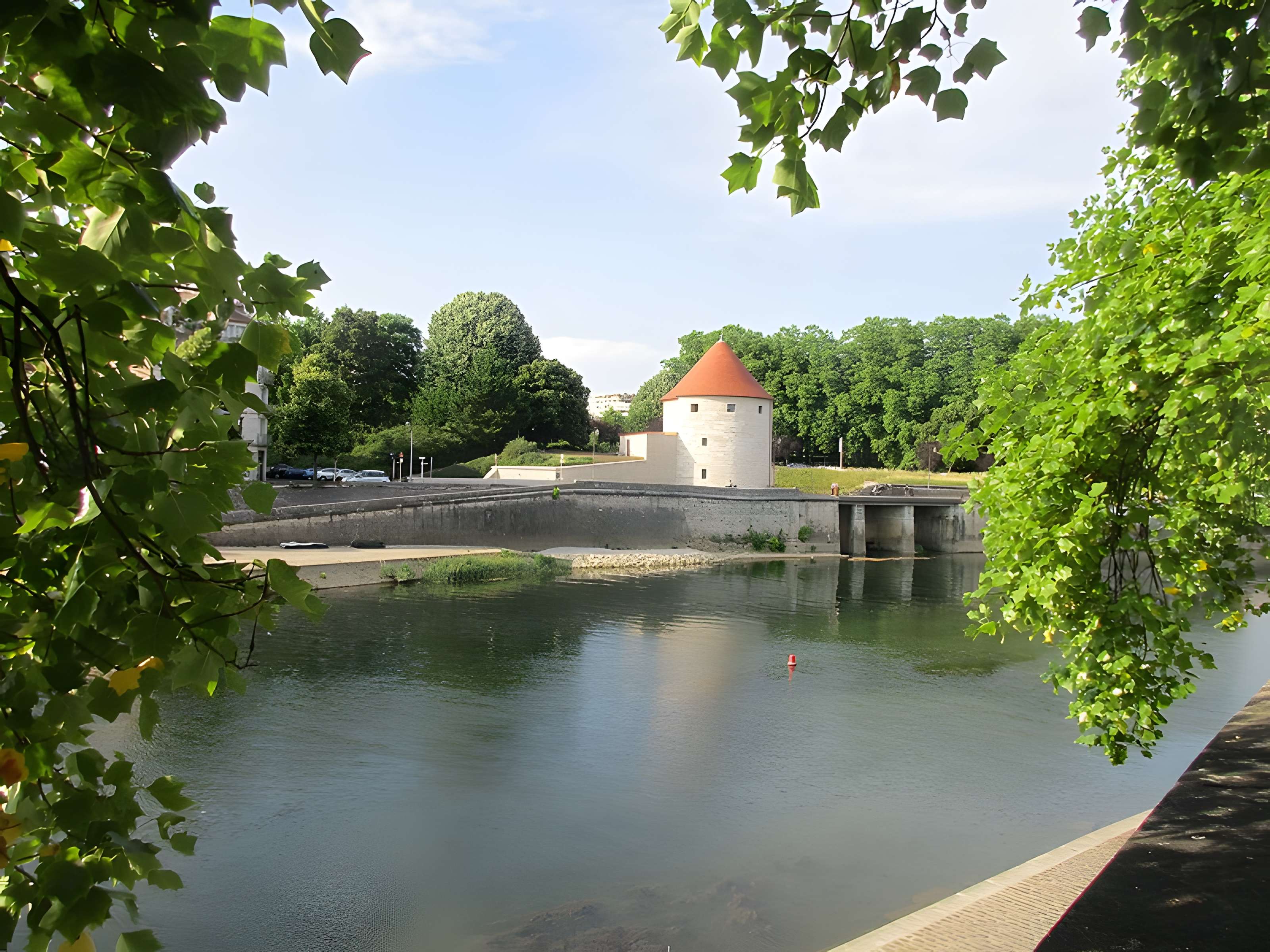 Tour de la Pelote de Besançon