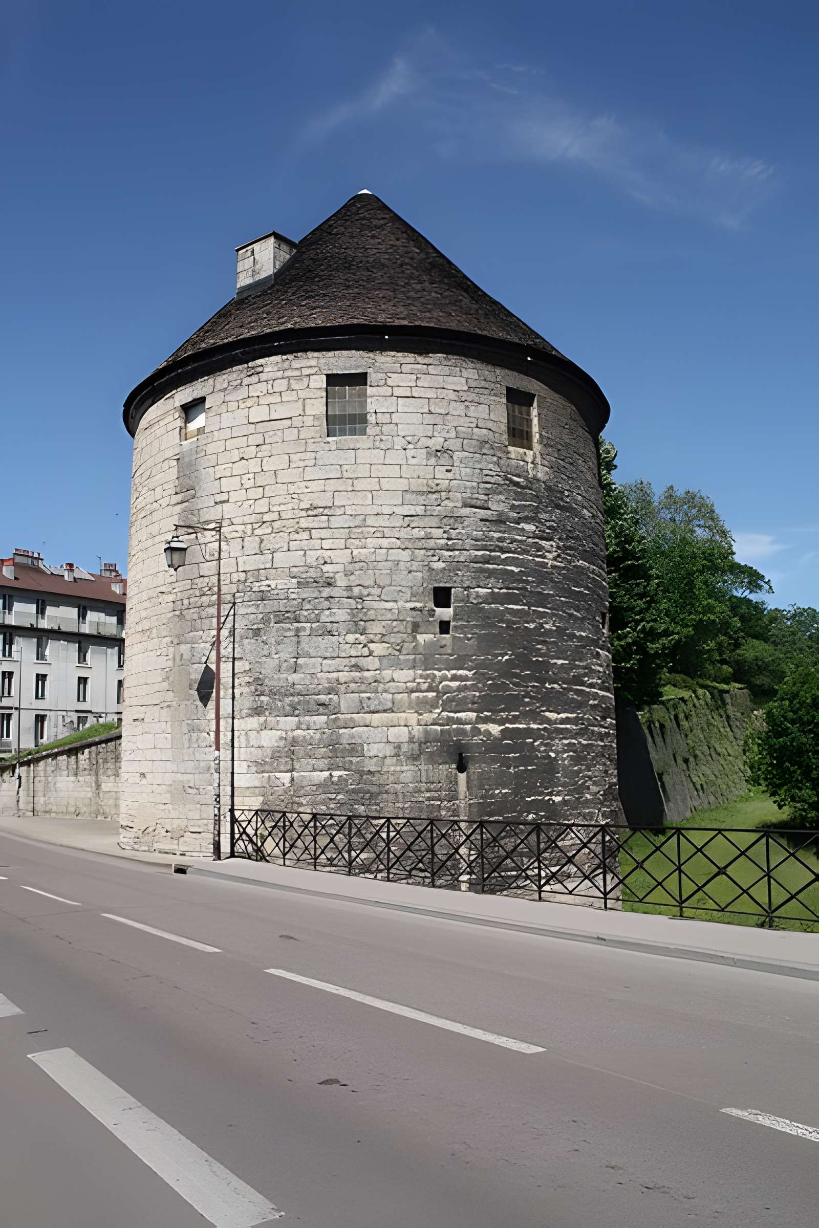 Tour de la Pelote de Besançon