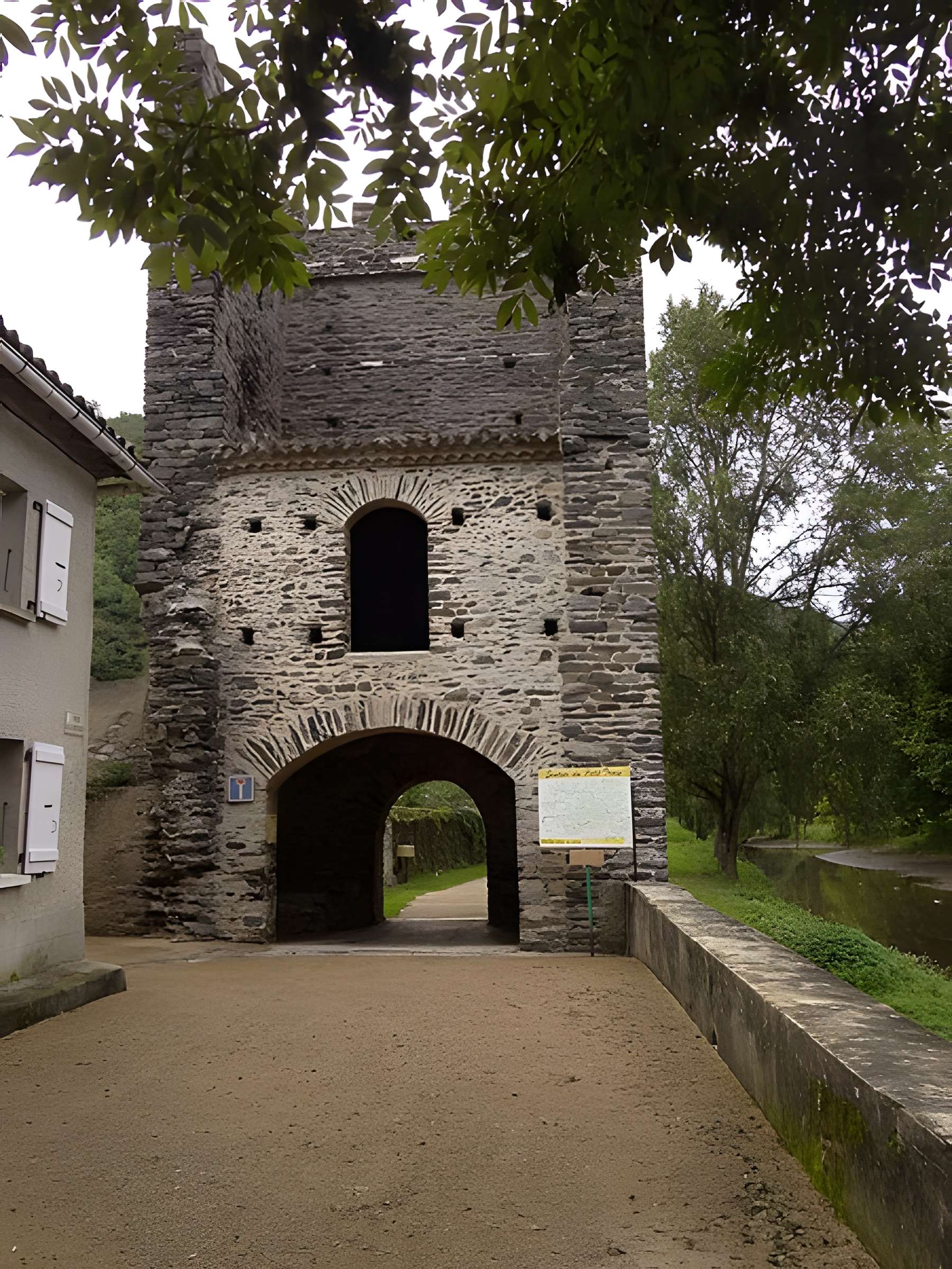 Tour de la Vistoure de Burlats