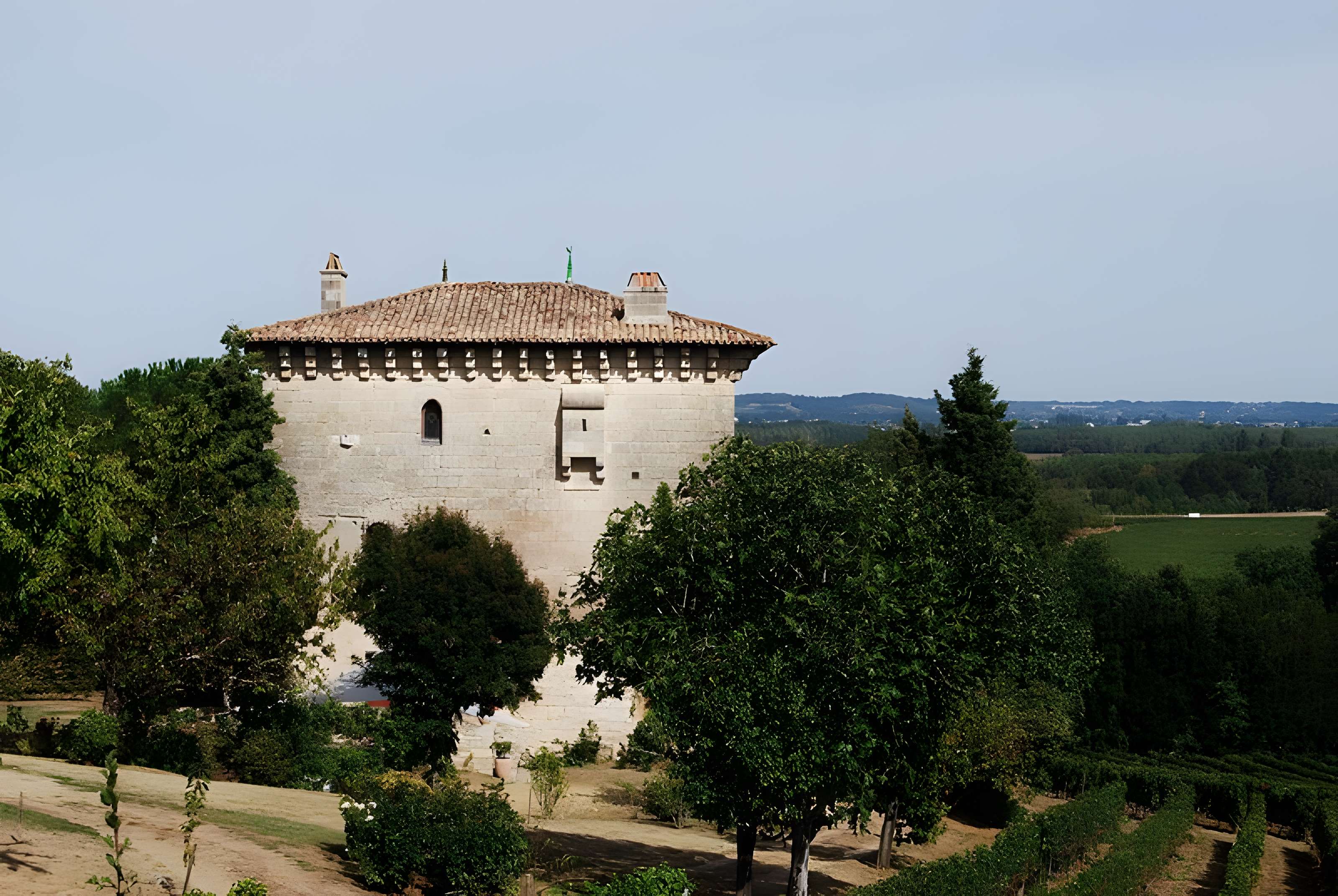 Tour de l'Ansouhaite de Moulon 