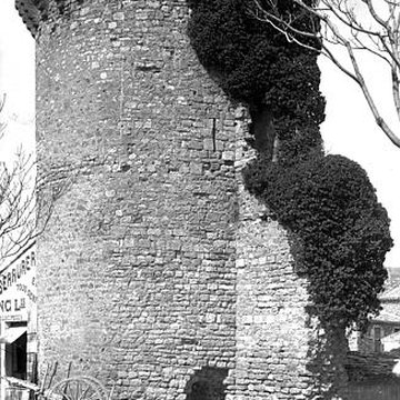 Tour de lHorloge dApt