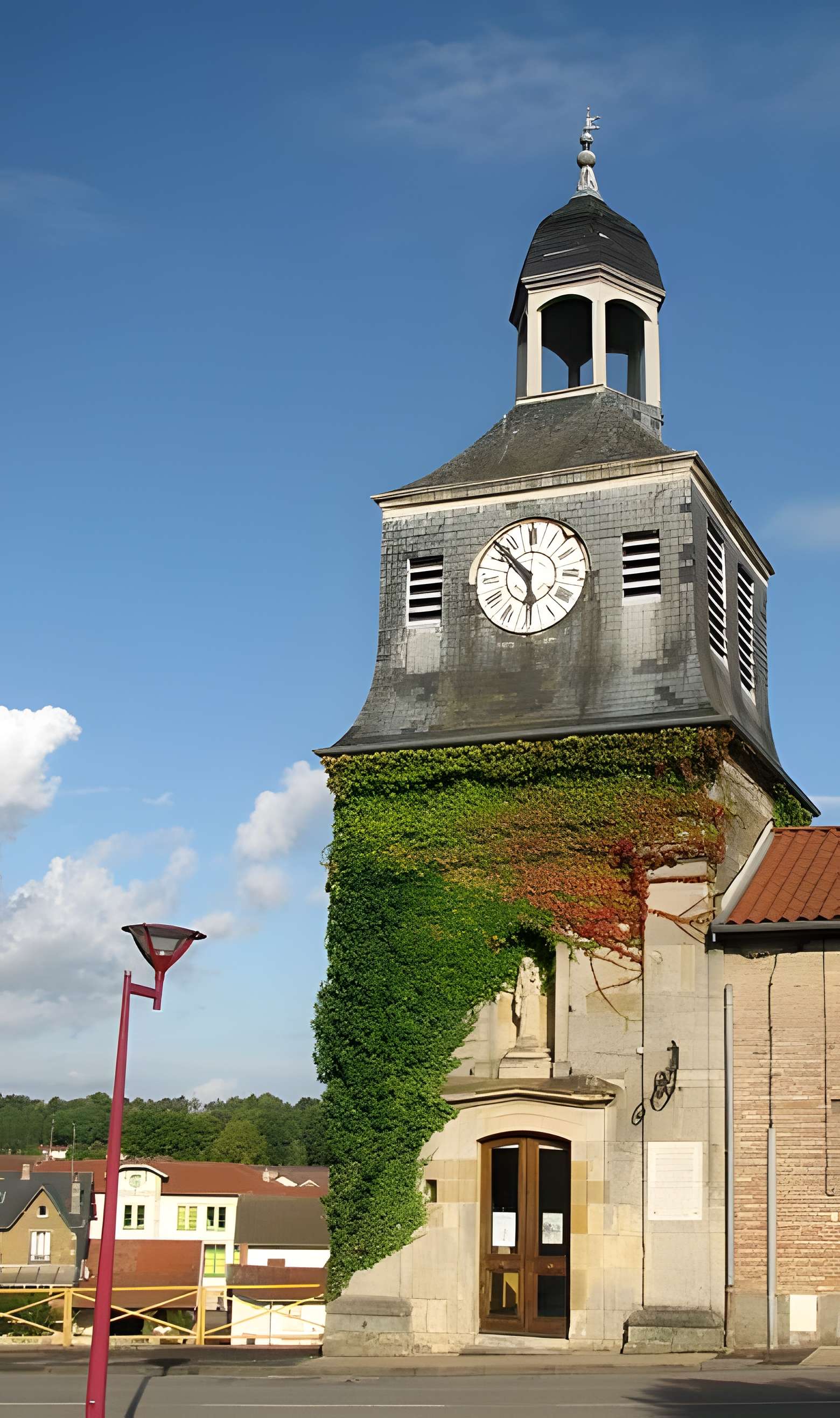 Tour de l'Horloge de Varennes-en-Argonne 
