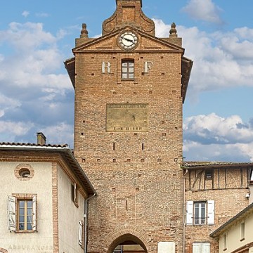 tour de l horloge de verdun sur garonne