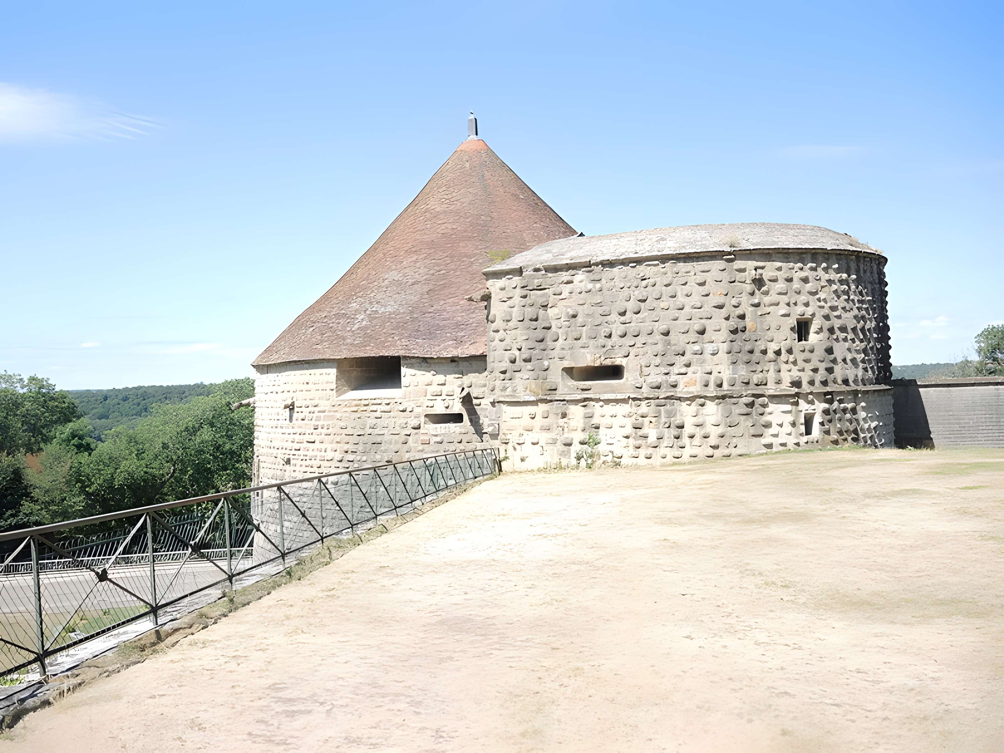 Tour de Navarre de Langres
