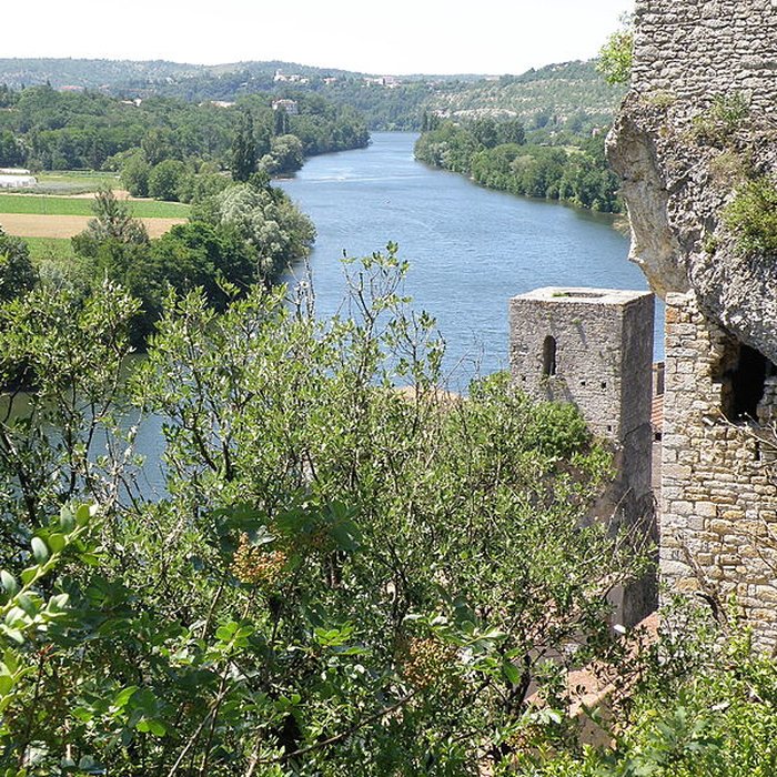 Photo de Tour de péage de Laroque-des-Arcs