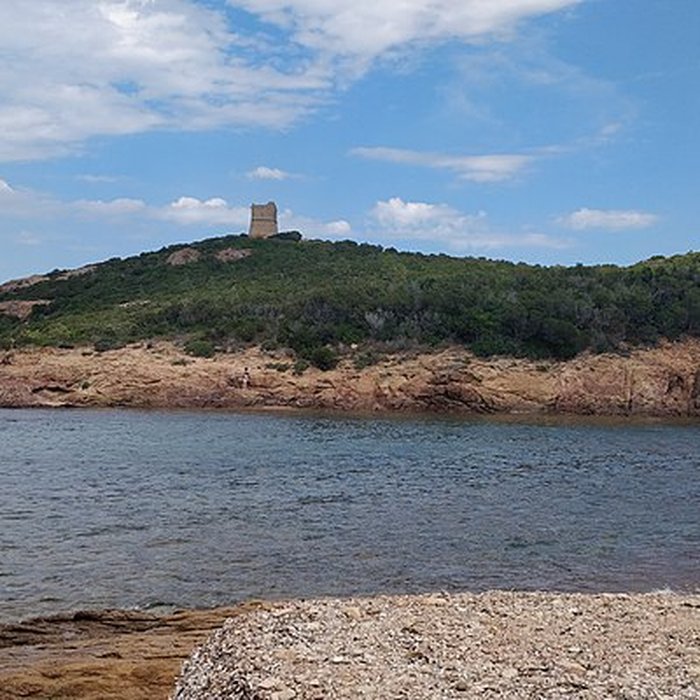 Photo de Tour de Pinarello ou dIsoli di Corsi