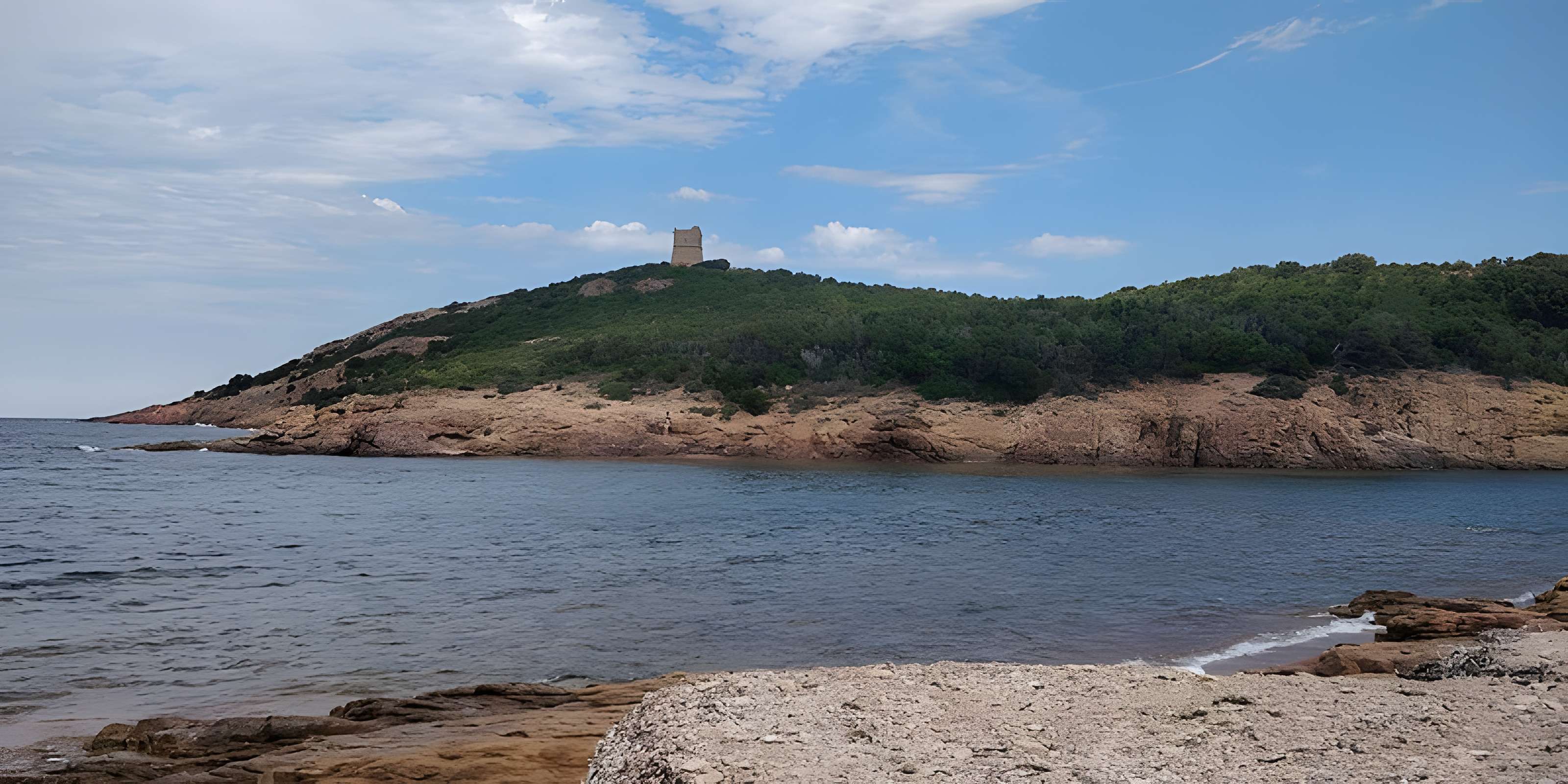 Tour de Pinarello ou d'Isoli di Corsi