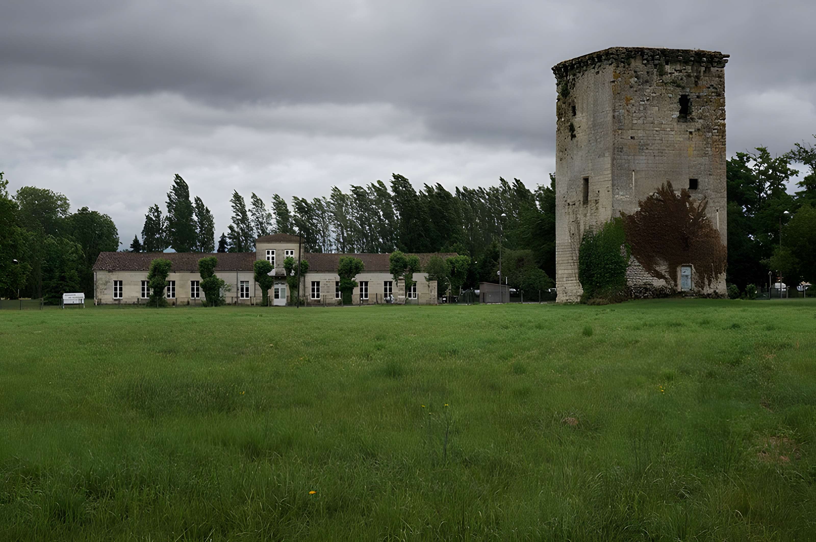 Tour de Veyrines de Mérignac
