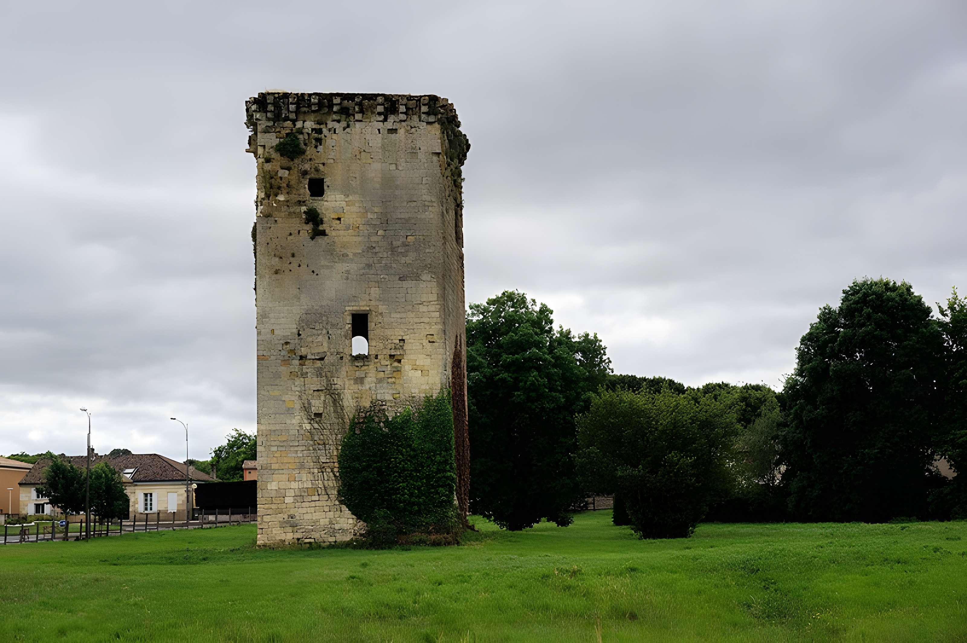 Tour de Veyrines de Mérignac