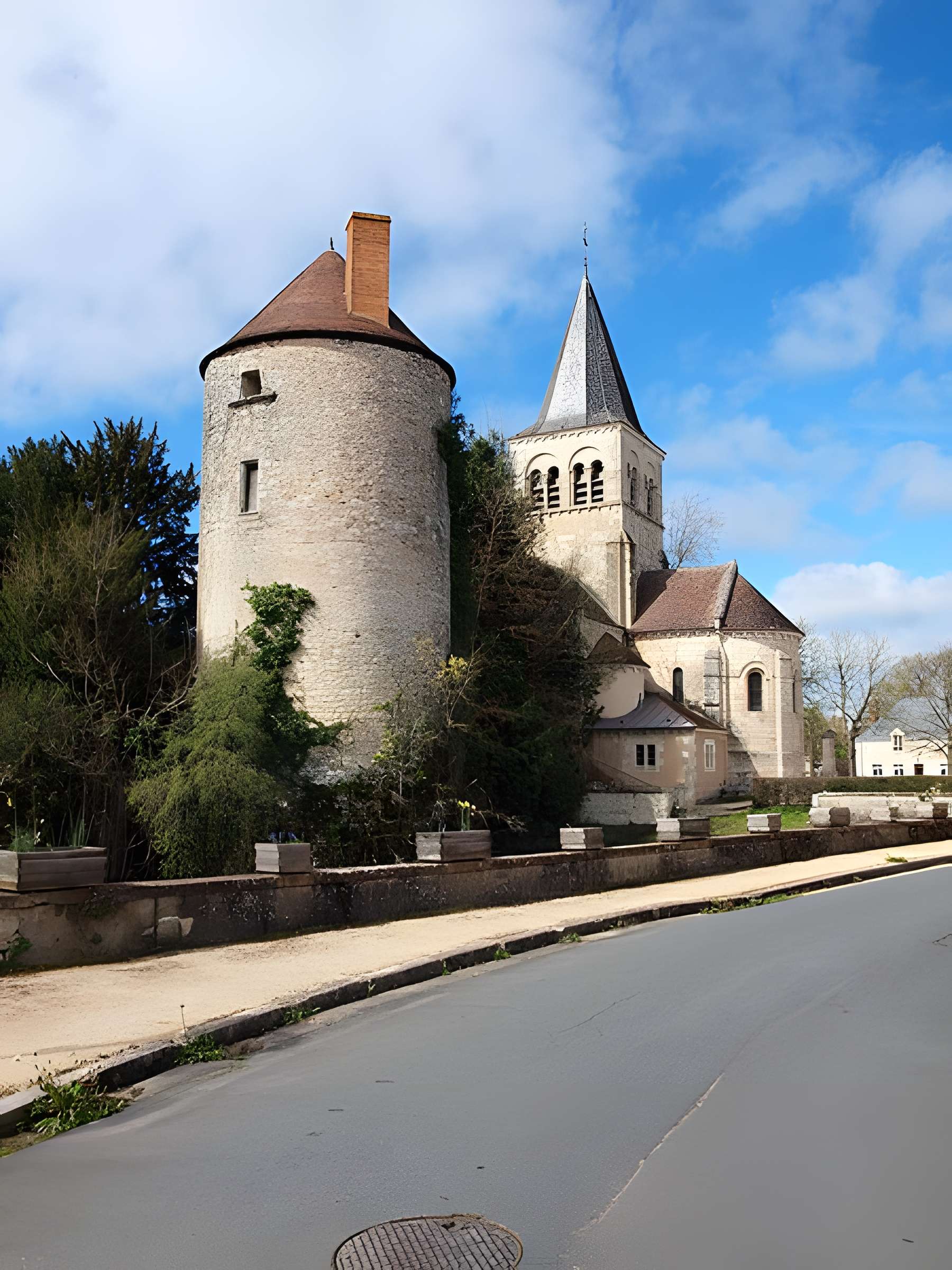 Tour d'enceinte de La Berthenoux
