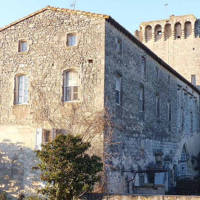 Photo de Tour des Abbés de Fontvieille