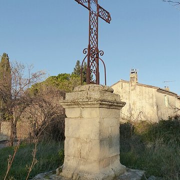 Tour des Abbés de Fontvieille