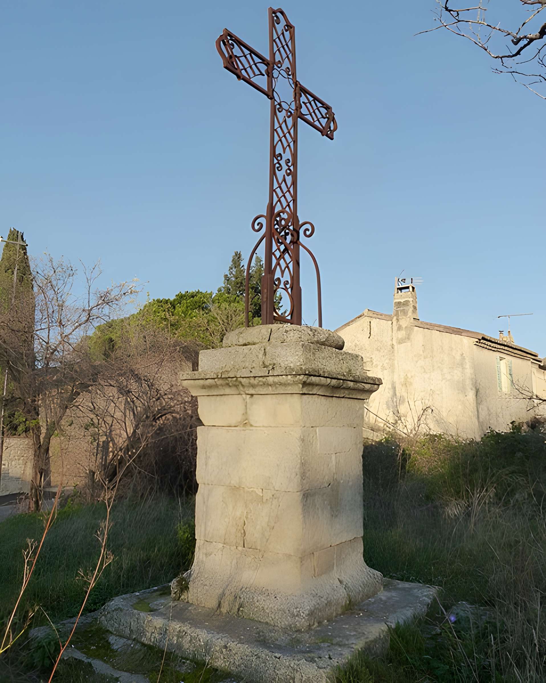 Tour des Abbés de Fontvieille