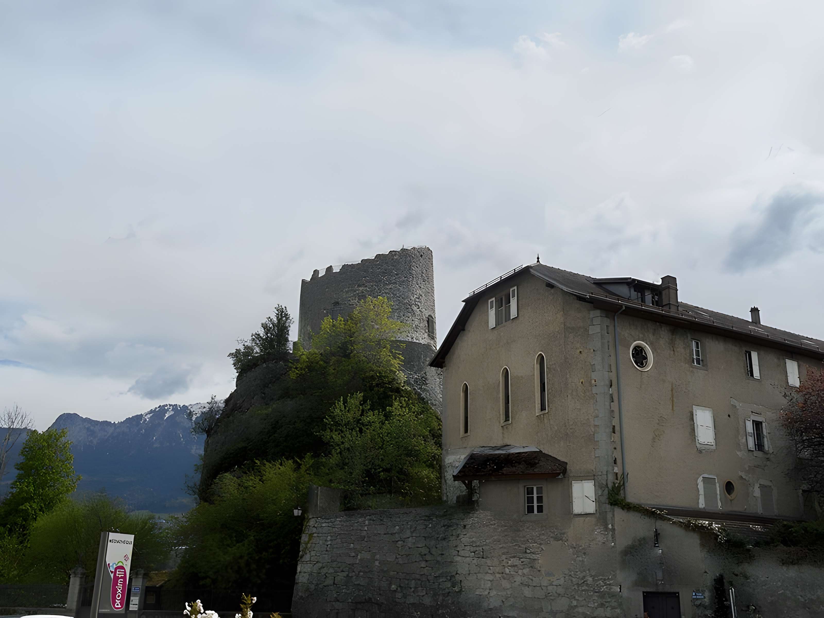 Tour des Comtes de Genève de La Roche-sur-Foron