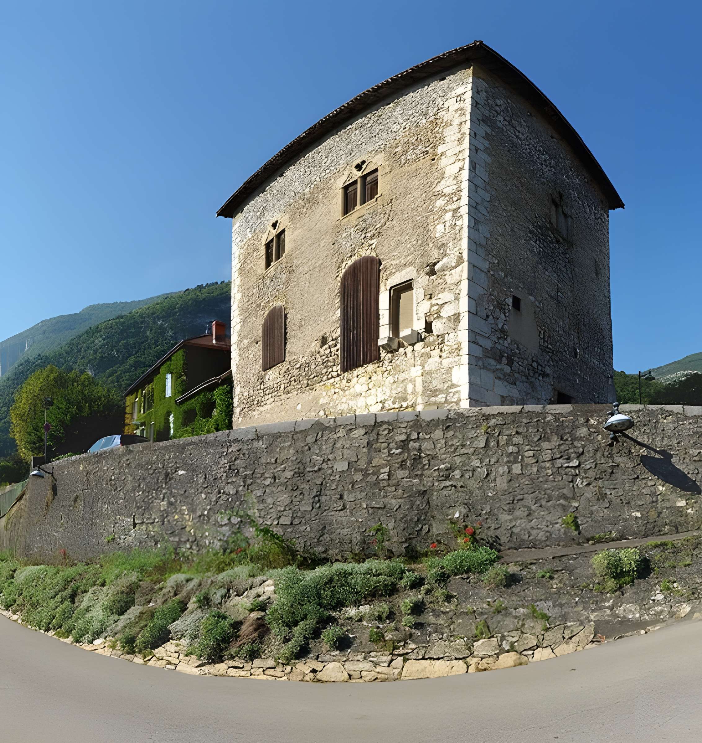 Tour des Templiers de Veurey-Voroize 