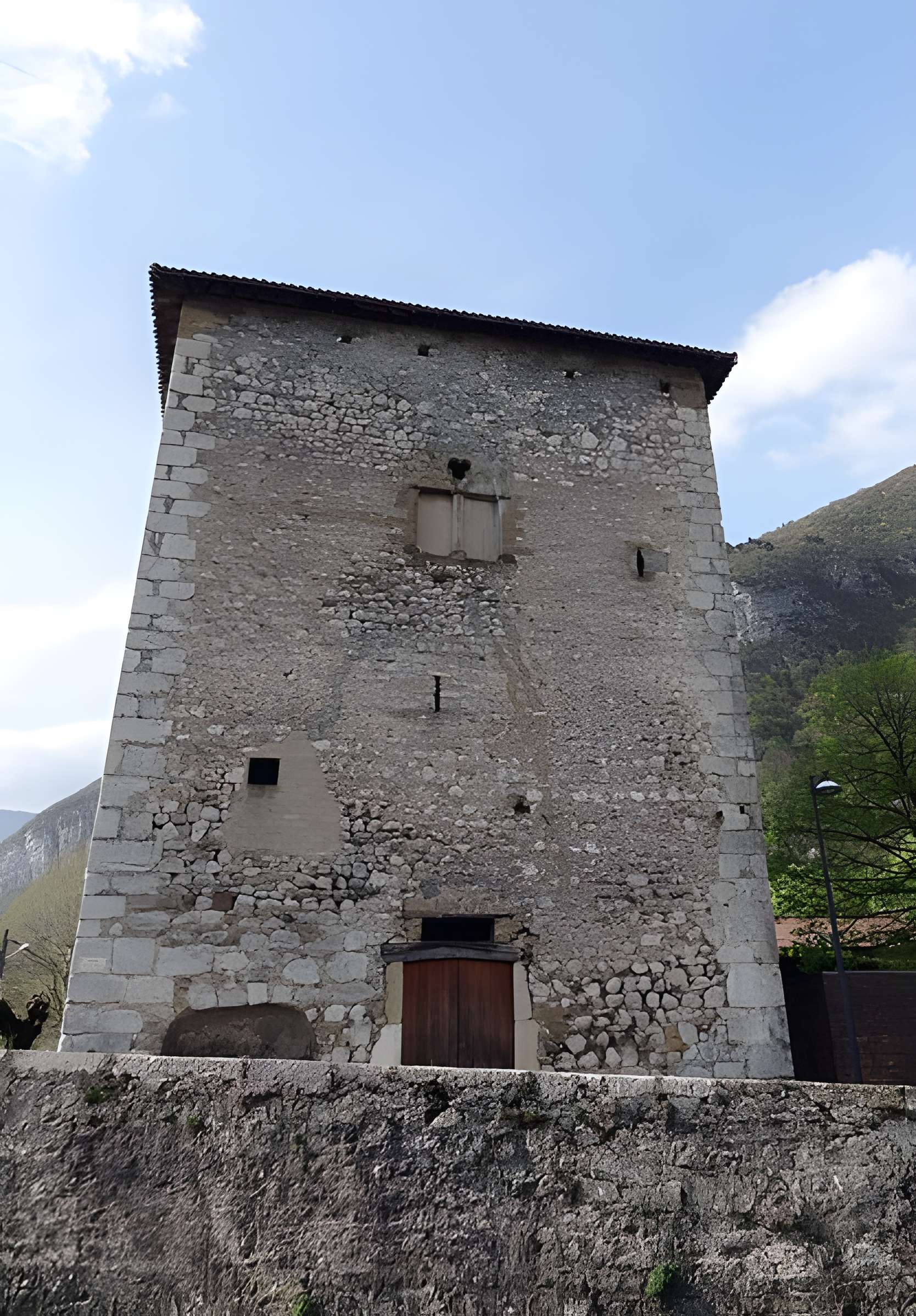 Tour des Templiers de Veurey-Voroize