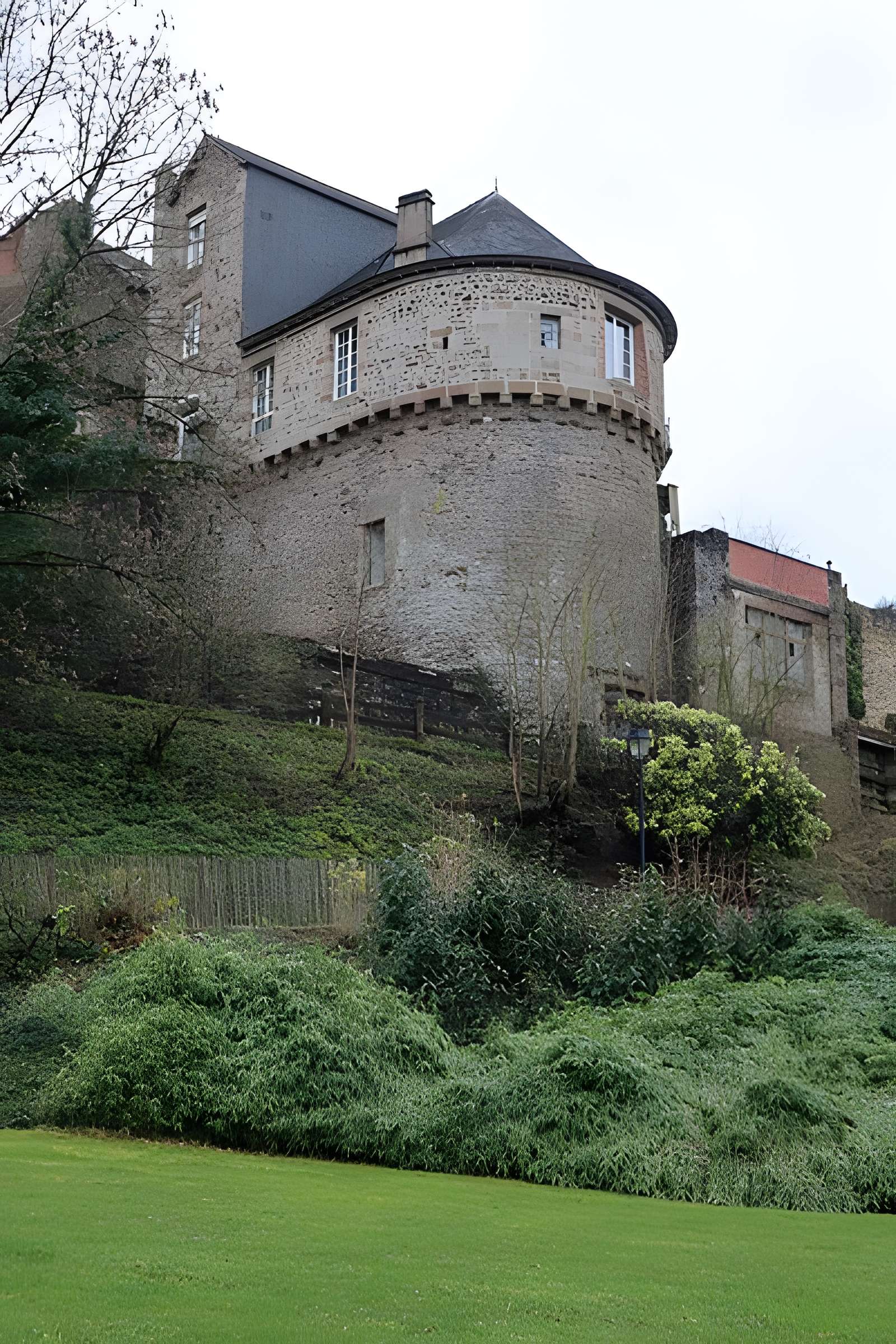 Tour Desnos de Fougères