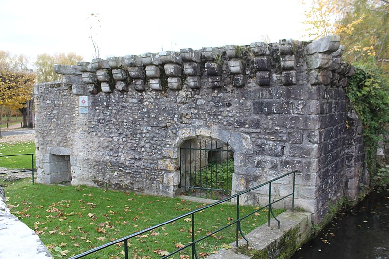 Tour du Loup d'Étampes