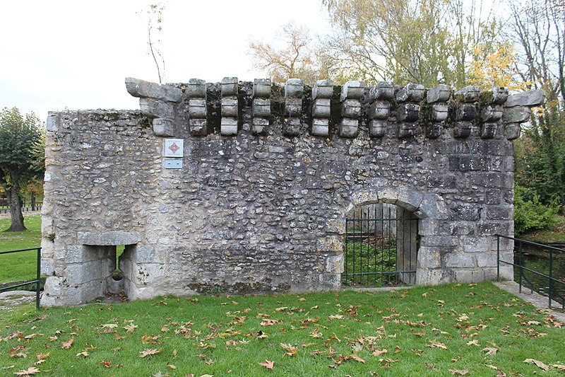 Tour du Loup d'Étampes