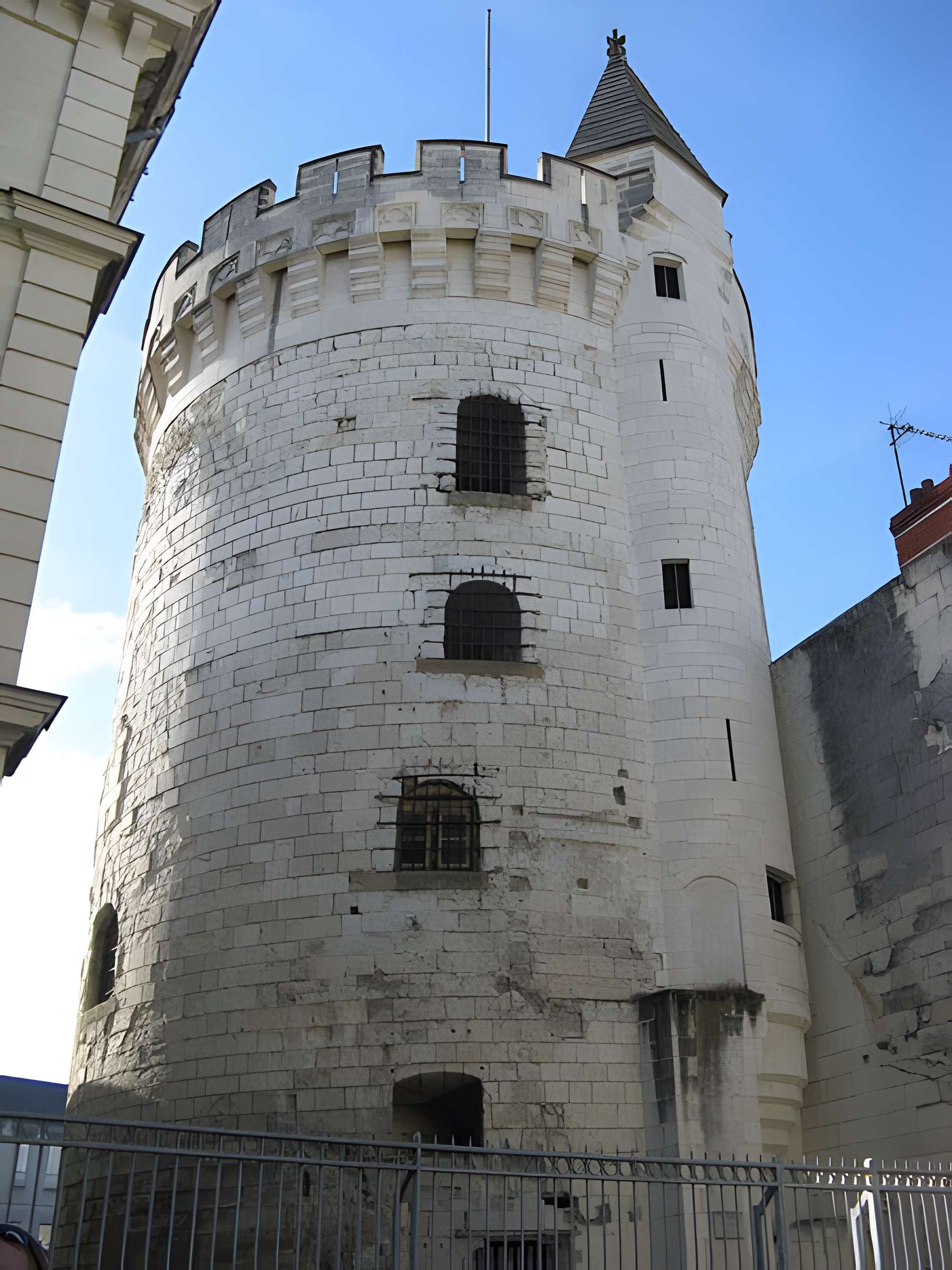 Tour Grénetière de Saumur 