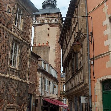 Tour Jacquemart de Moulins