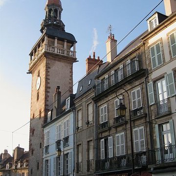 Tour Jacquemart de Moulins