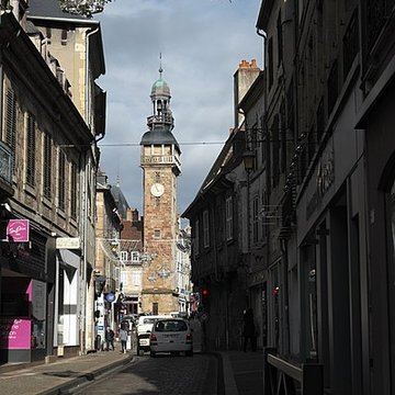 Tour Jacquemart de Moulins