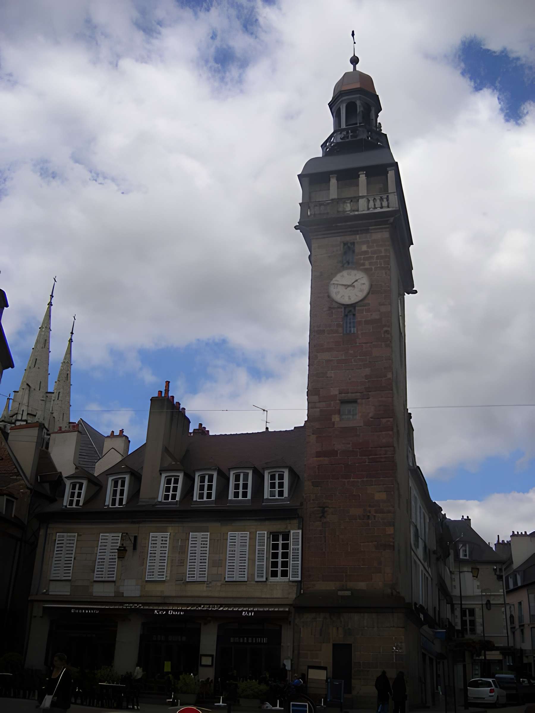 Tour Jacquemart de Moulins