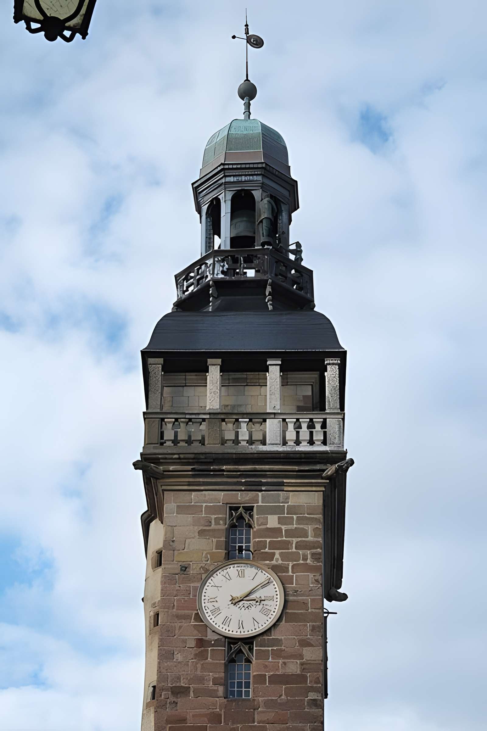 Tour Jacquemart de Moulins