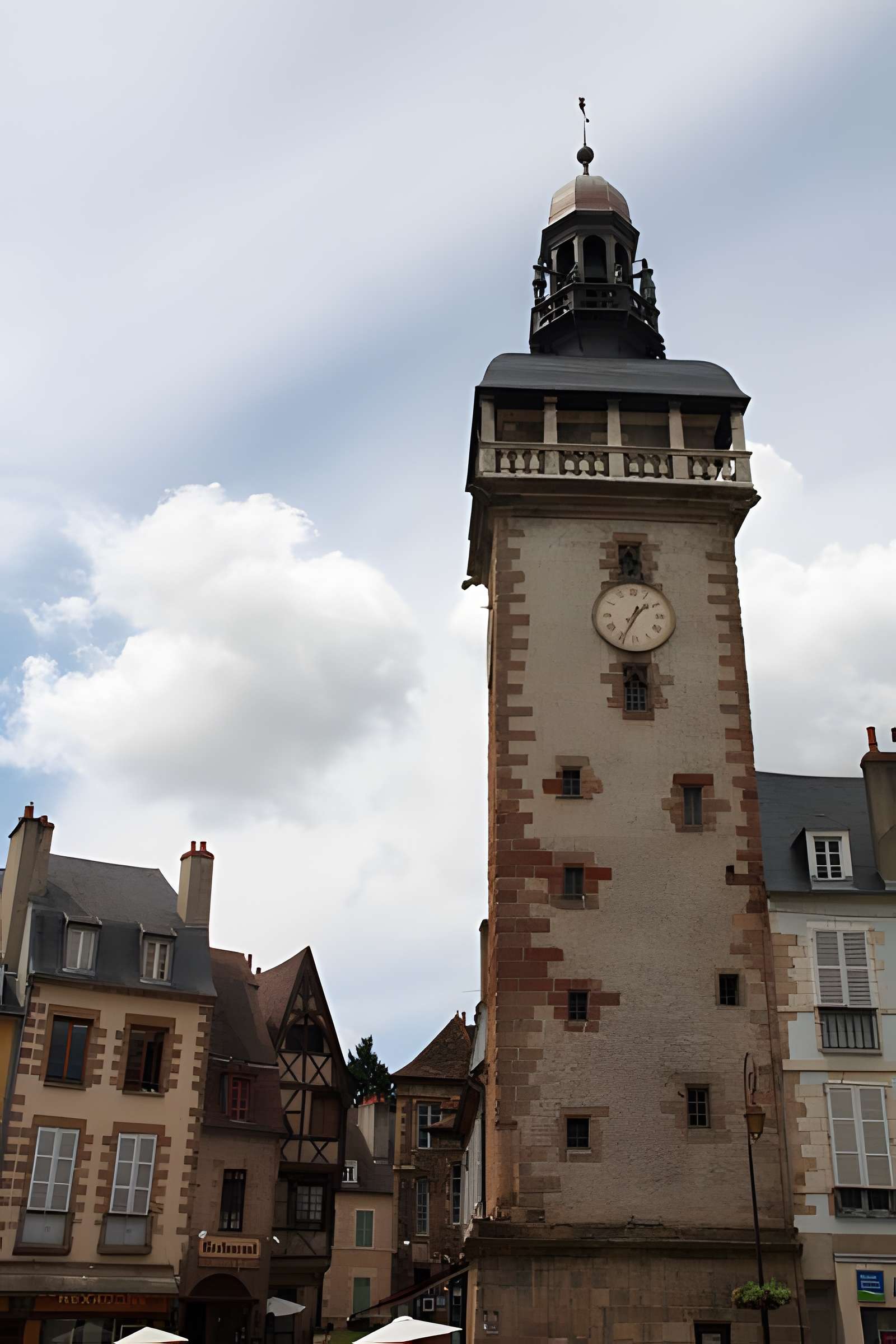 Tour Jacquemart de Moulins