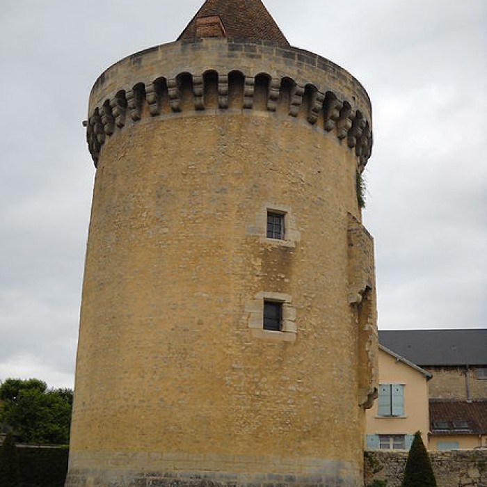 Photo de Tour Marguerite dArgentan