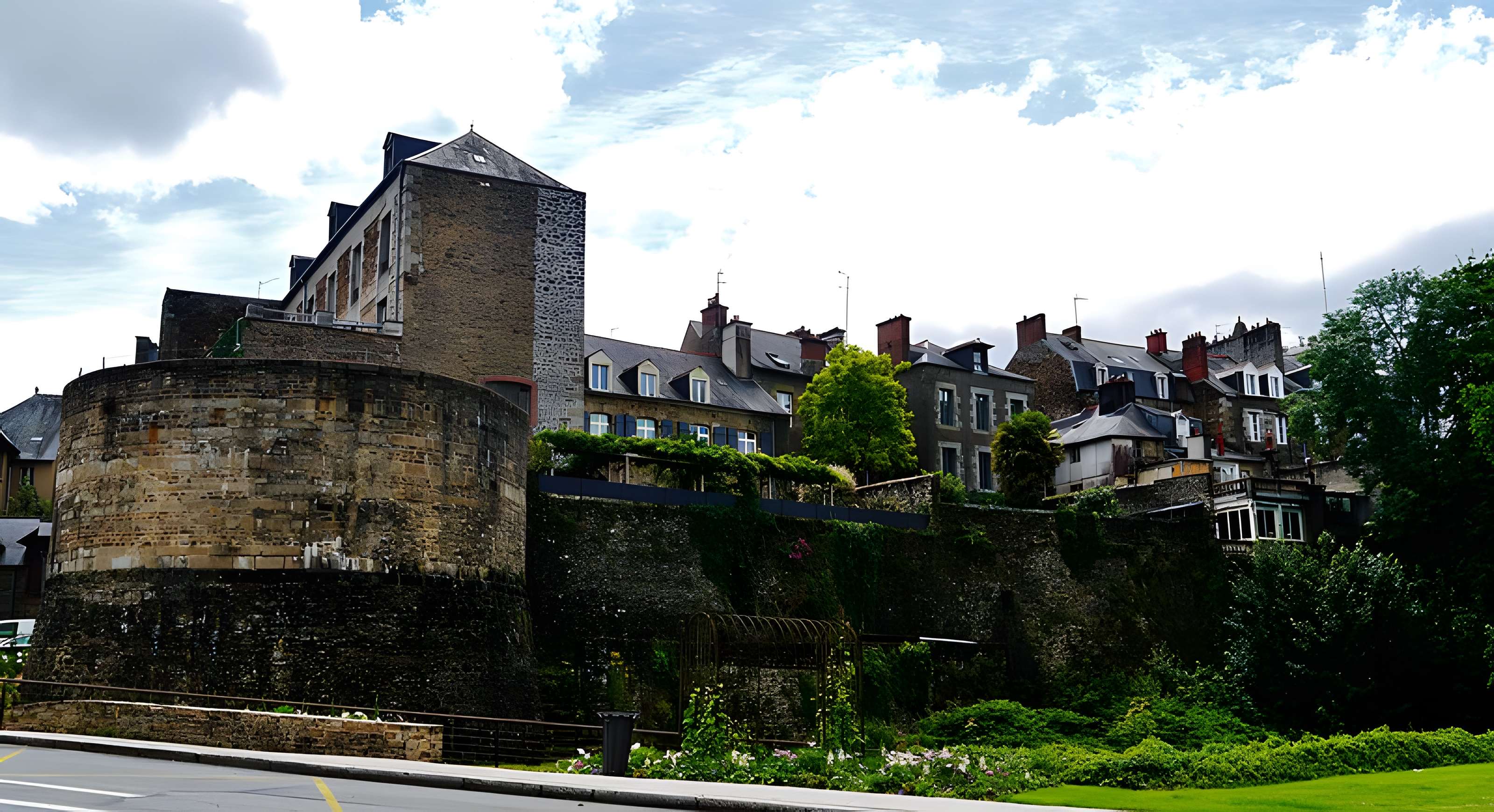 Tour Montfromery de Fougères