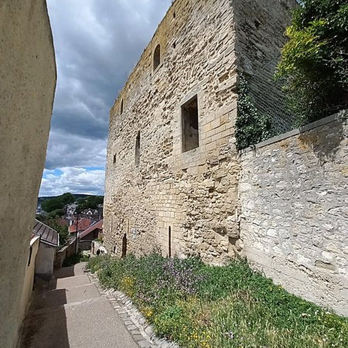Photo de Tour Montjoie de Conflans-Sainte-Honorine